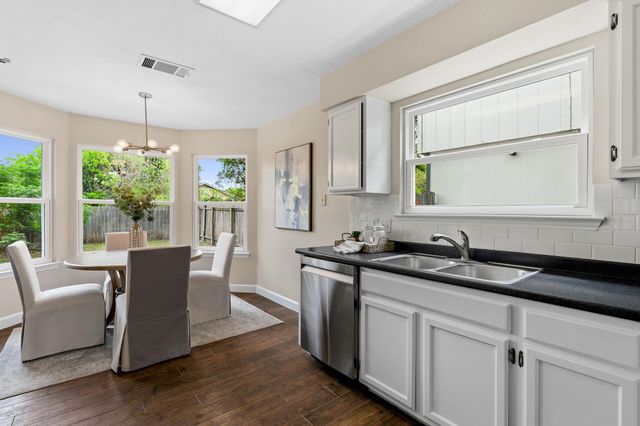 4515 Alta Loma DR, Austin, TX 78749