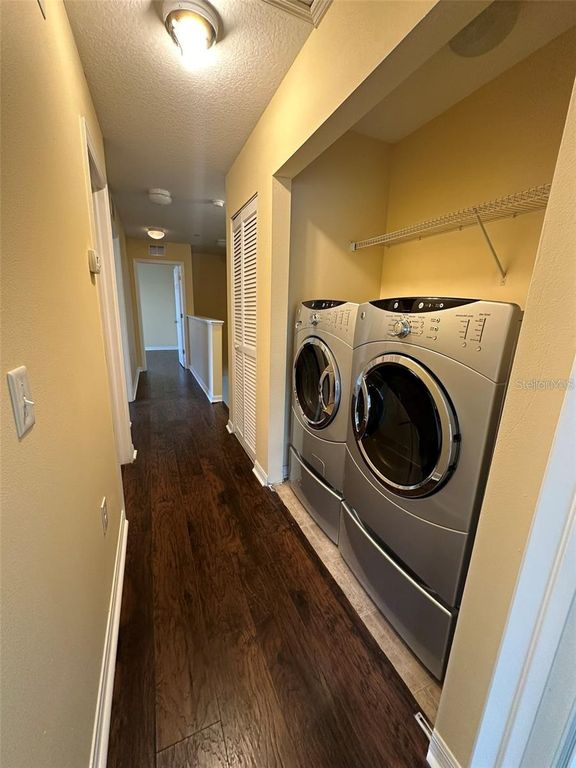 Image 12 of property listing at 4405 TUSCAN LOON DRIVE, Tampa, FL 33619