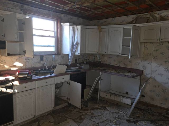 11532 S HARVARD Avenue, Chicago, IL 60628