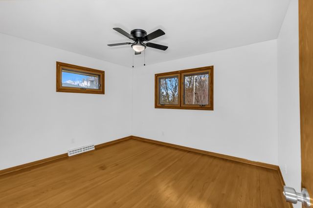 1479 Winthrop Street N, Saint Paul, MN 55119