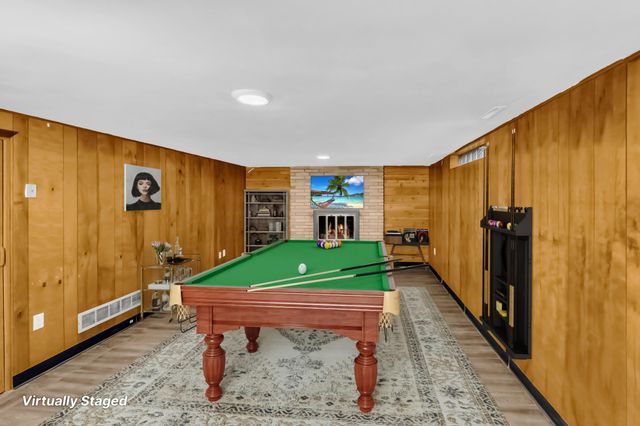 1479 Winthrop Street N, Saint Paul, MN 55119