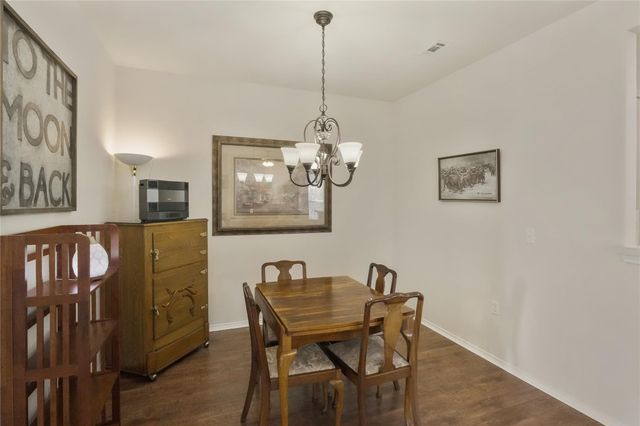 113 Hampton CIR, Georgetown, TX 78633