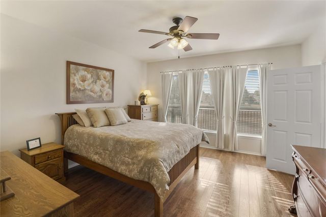 113 Hampton CIR, Georgetown, TX 78633