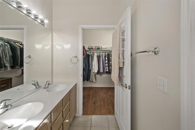 113 Hampton CIR, Georgetown, TX 78633