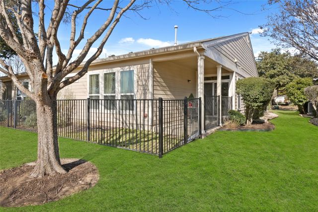 113 Hampton CIR, Georgetown, TX 78633