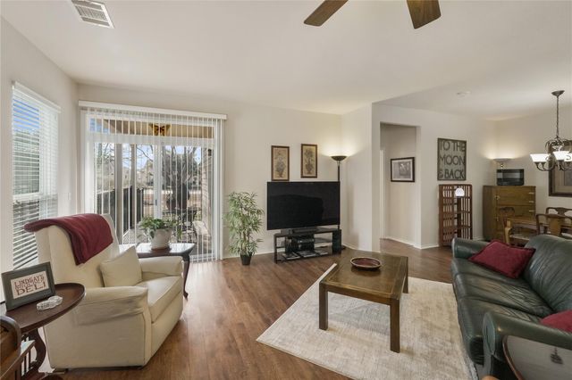 113 Hampton CIR, Georgetown, TX 78633