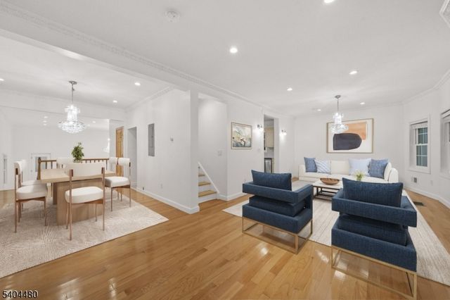 81 Fairmount Ave, Hackensack City, NJ 07601