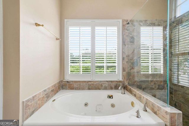 120 N Hillbrooke Trail, Alpharetta, GA 30005