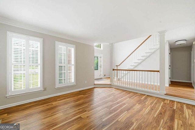 120 N Hillbrooke Trail, Alpharetta, GA 30005