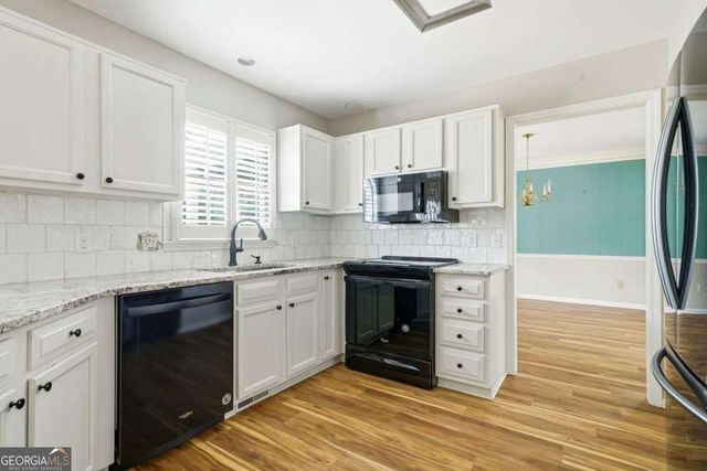 120 N Hillbrooke Trail, Alpharetta, GA 30005