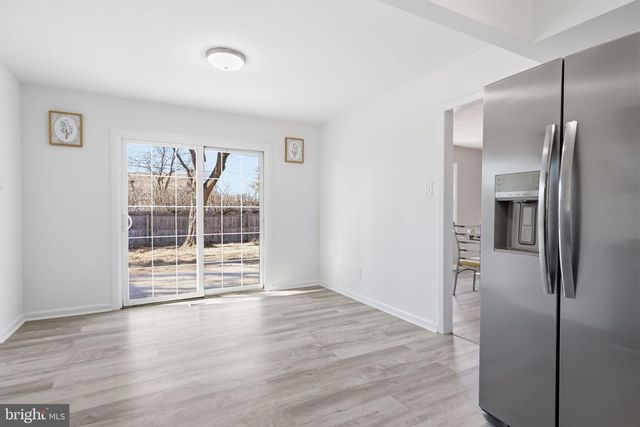 30 TIPTON LN, Willingboro, NJ 08046