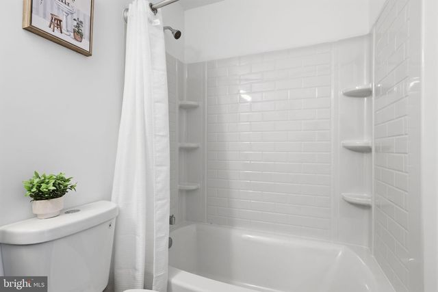 30 TIPTON LN, Willingboro, NJ 08046