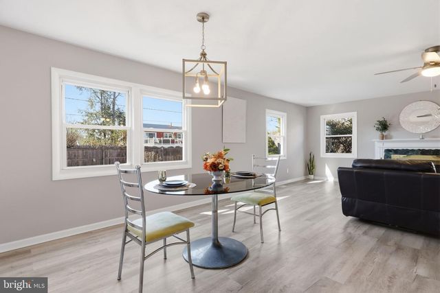 30 TIPTON LN, Willingboro, NJ 08046