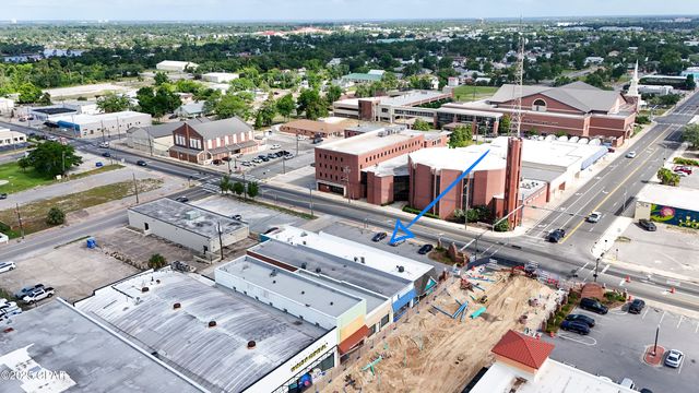 571 Harrison Avenue, Panama City, FL 32401