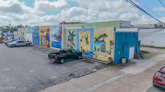 571 Harrison Avenue, Panama City, FL 32401