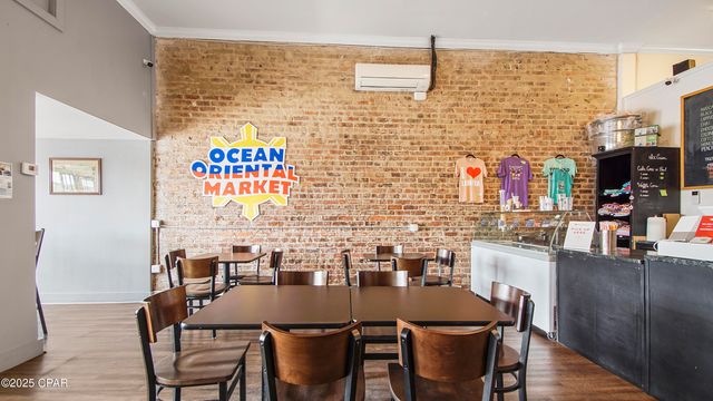 571 Harrison Avenue, Panama City, FL 32401