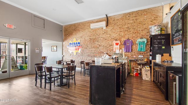 571 Harrison Avenue, Panama City, FL 32401