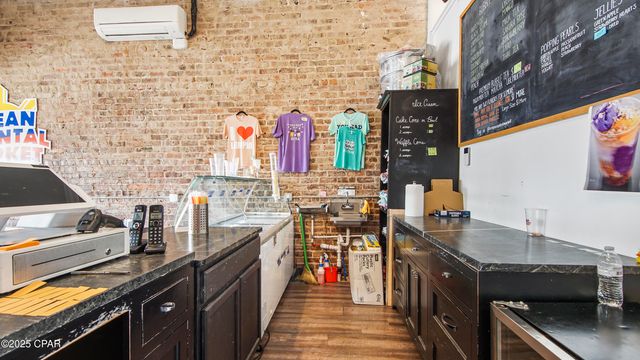 571 Harrison Avenue, Panama City, FL 32401