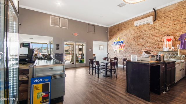 571 Harrison Avenue, Panama City, FL 32401