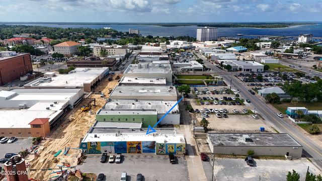 571 Harrison Avenue, Panama City, FL 32401