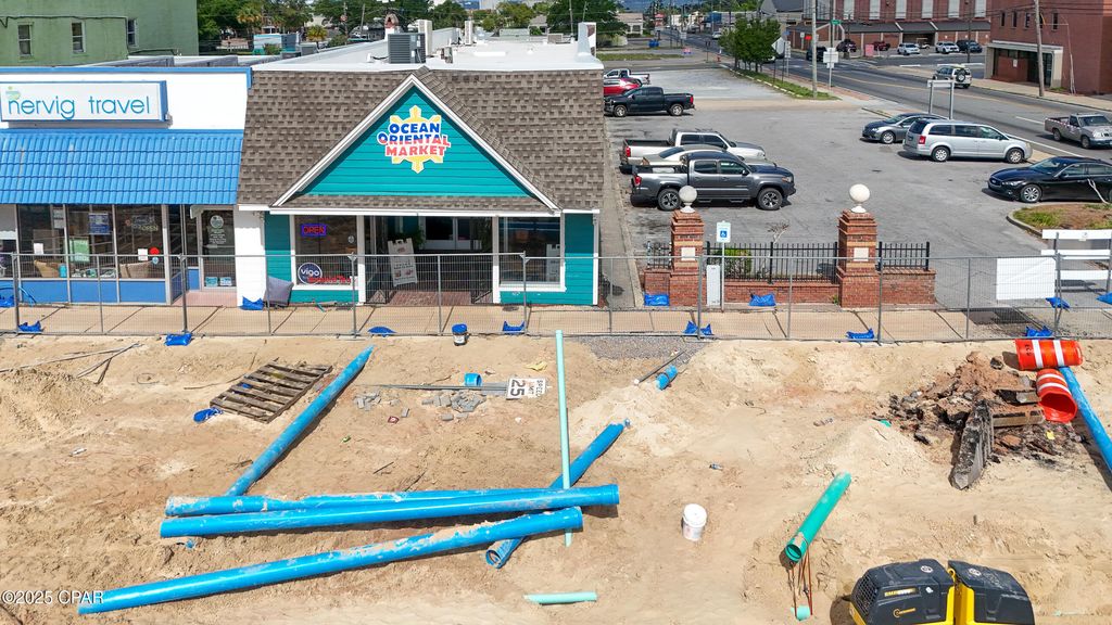 571 Harrison Avenue, Panama City, FL 32401