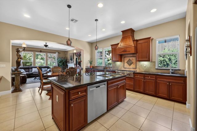 3350 Greenview Dr, El Dorado Hills, CA 95762