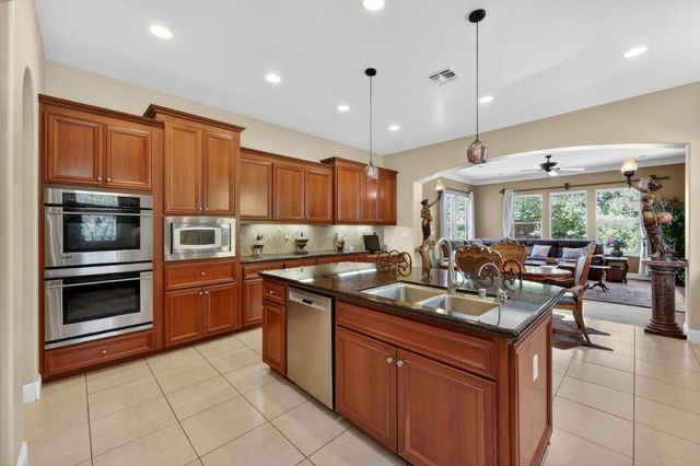 3350 Greenview Dr, El Dorado Hills, CA 95762