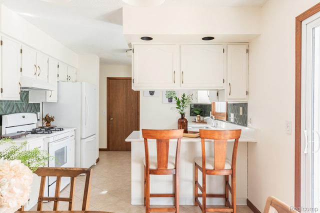 4819 Moultrie Circle, Delta Charter Township, MI 48917