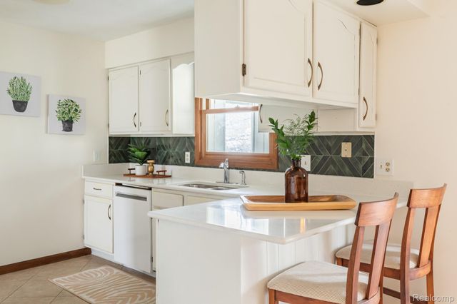 4819 Moultrie Circle, Delta Charter Township, MI 48917