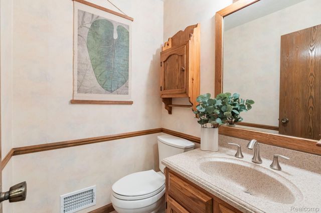 4819 Moultrie Circle, Delta Charter Township, MI 48917