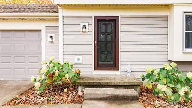 4819 Moultrie Circle, Delta Charter Township, MI 48917