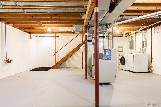 4819 Moultrie Circle, Delta Charter Township, MI 48917