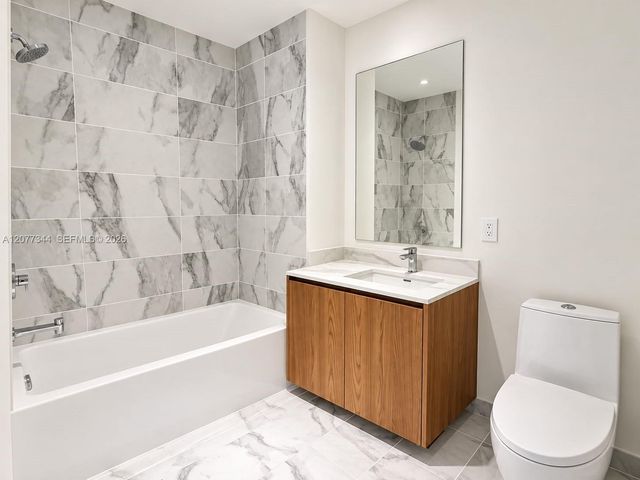 1400 Biscayne Boulevard 2504, Miami, FL 33131