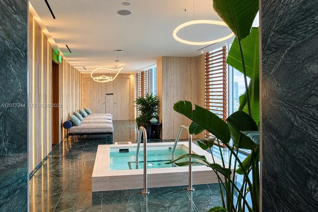 1400 Biscayne Boulevard 2504, Miami, FL 33131