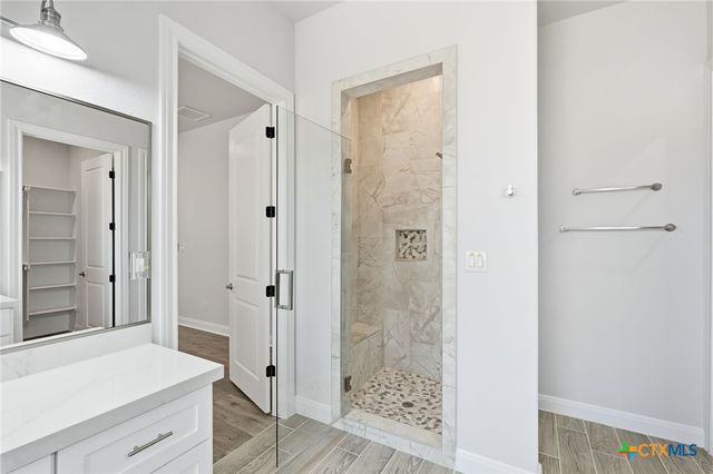 200 Waikakaaua, Bastrop, TX 78602