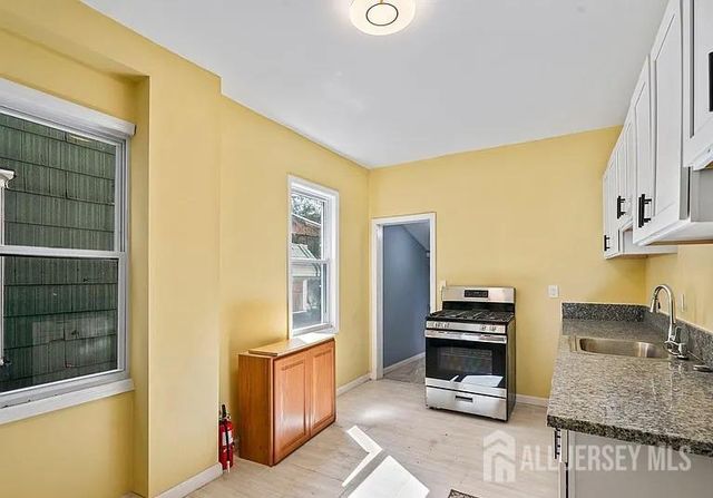215 Rusling Street, Trenton, NJ 08611