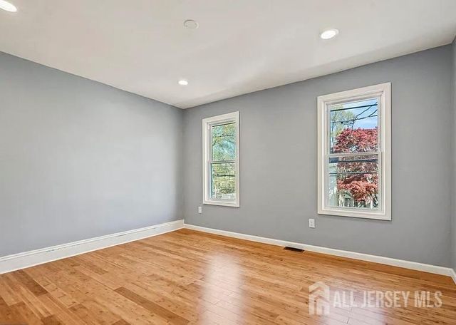 215 Rusling Street, Trenton, NJ 08611