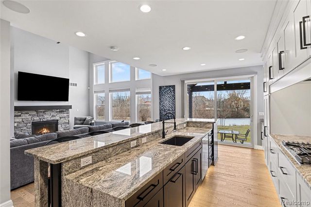 14270 Wright Drive, Linden, MI 48451