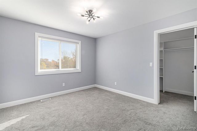 14270 Wright Drive, Linden, MI 48451