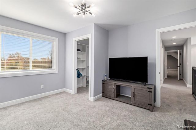 14270 Wright Drive, Linden, MI 48451