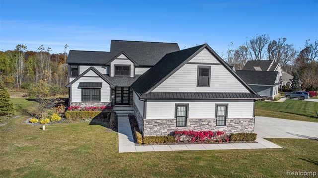 14270 Wright Drive, Linden, MI 48451