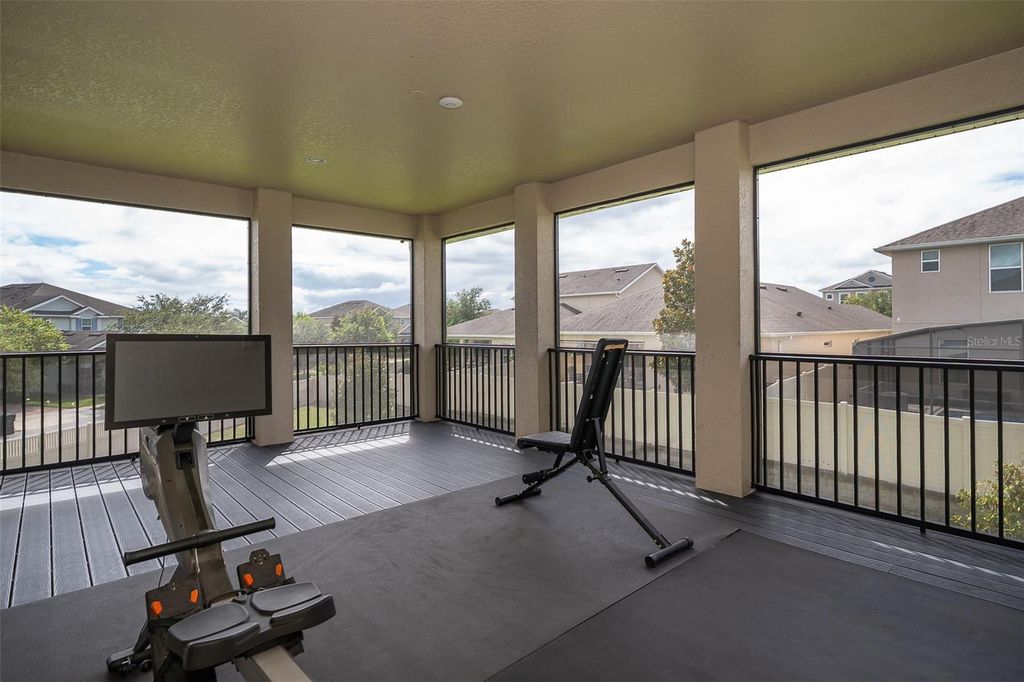 Image 35 of property listing at 15506 HONEY MANDARIN WAY, Winter Garden, FL 34787