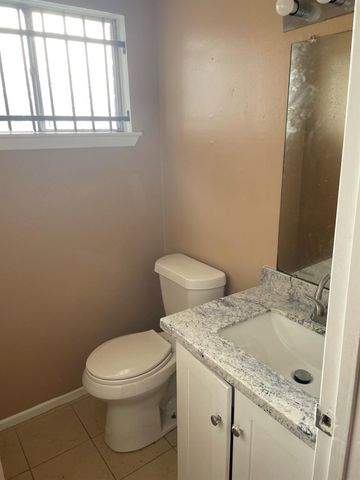 4751 E Ridge Creek Drive, Houston, TX 77053