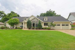 5230 Irvington Place, Tulsa, OK 74135