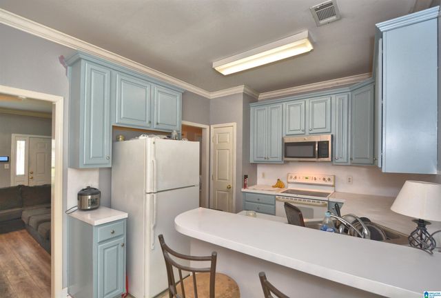 4541 RIVERBIRCH CIRCLE, Bessemer, AL 35022