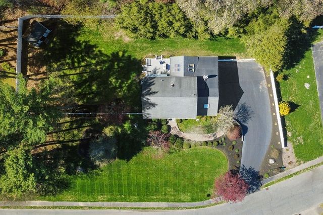 14 Lancelot Ln, Mansfield, MA 02048