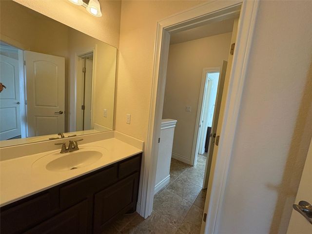 3900 Crispin Hall LN, Pflugerville, TX 78660