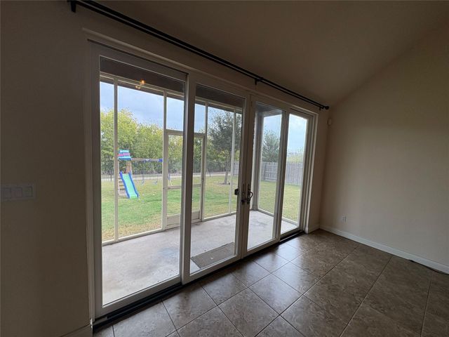 3900 Crispin Hall LN, Pflugerville, TX 78660