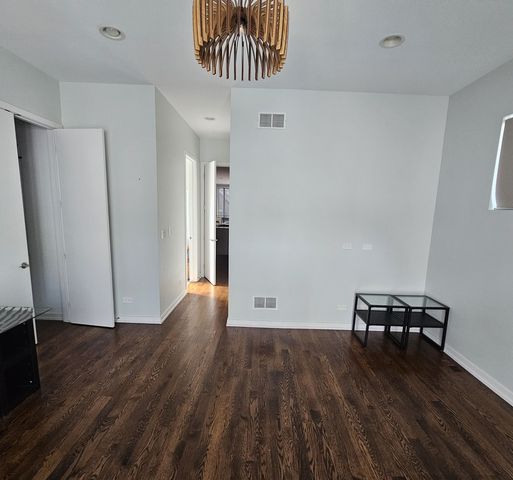 1013 N Honore Street 1, Chicago, IL 60622