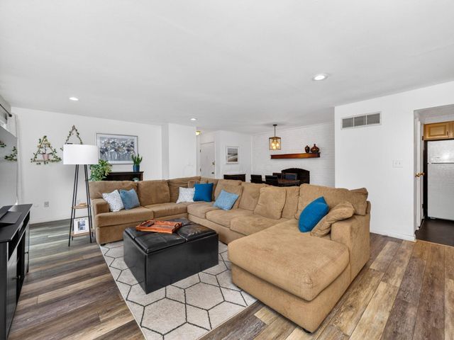 1484 Lafayette Drive, A, Upper Arlington, OH 43220
